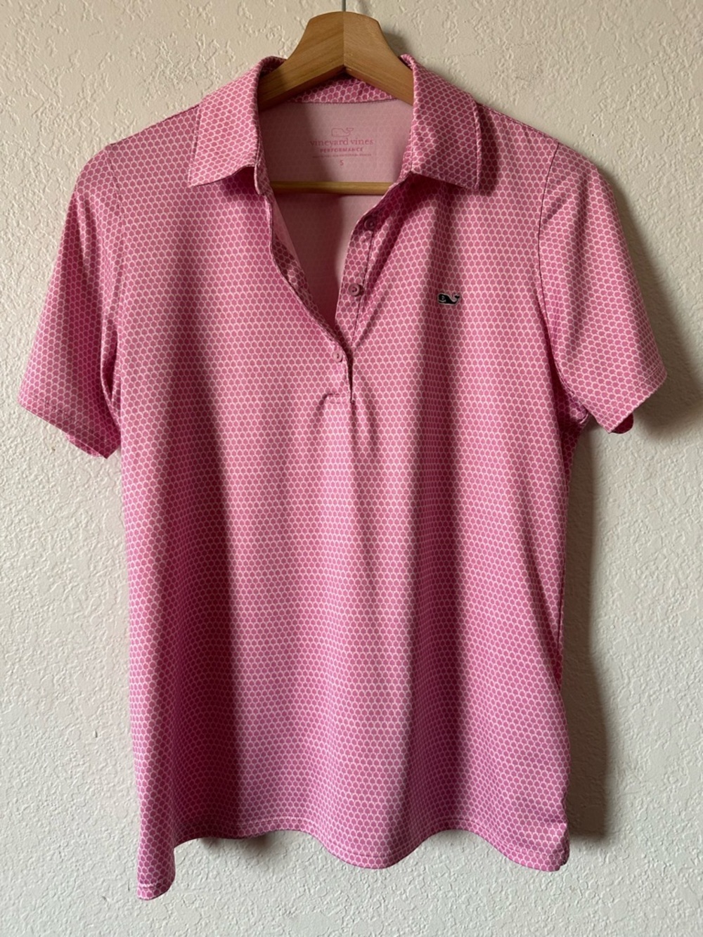 Vineyard Vines Pink Micro-Print Performance Polo - Size Small